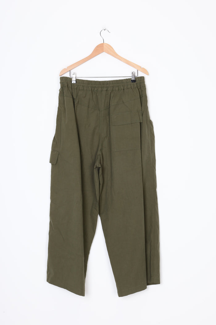 Bassike Womens Green Pants Size 4