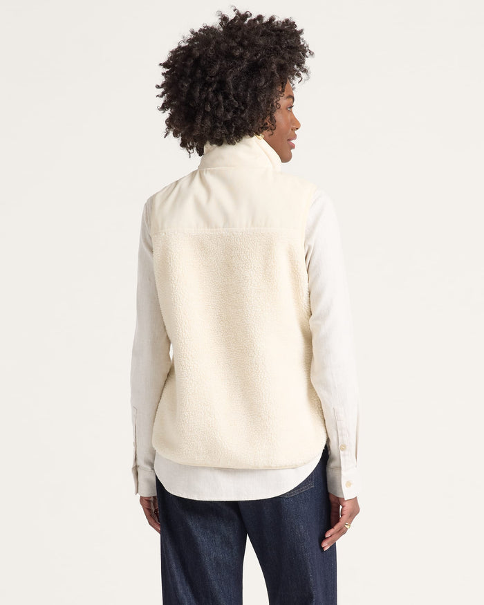Pendleton Women's Laurel Zip Front Berber Vest in Bone