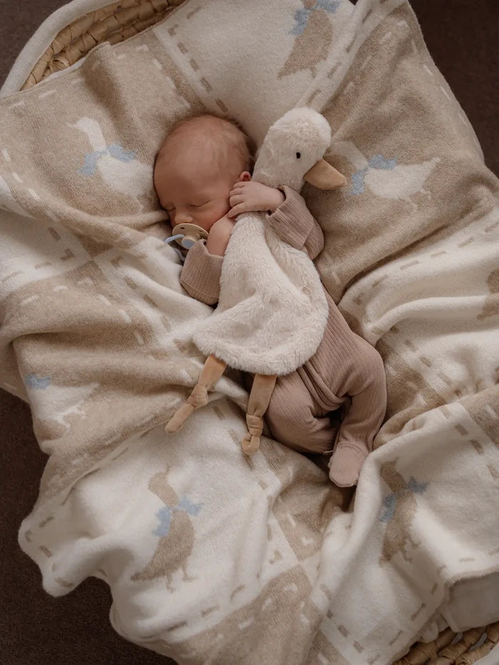 Pop Ya Tot Organic Goosey Gander Knit Blanket