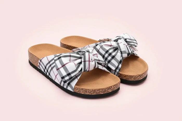 The Elegant Leopard Print Summer Flats