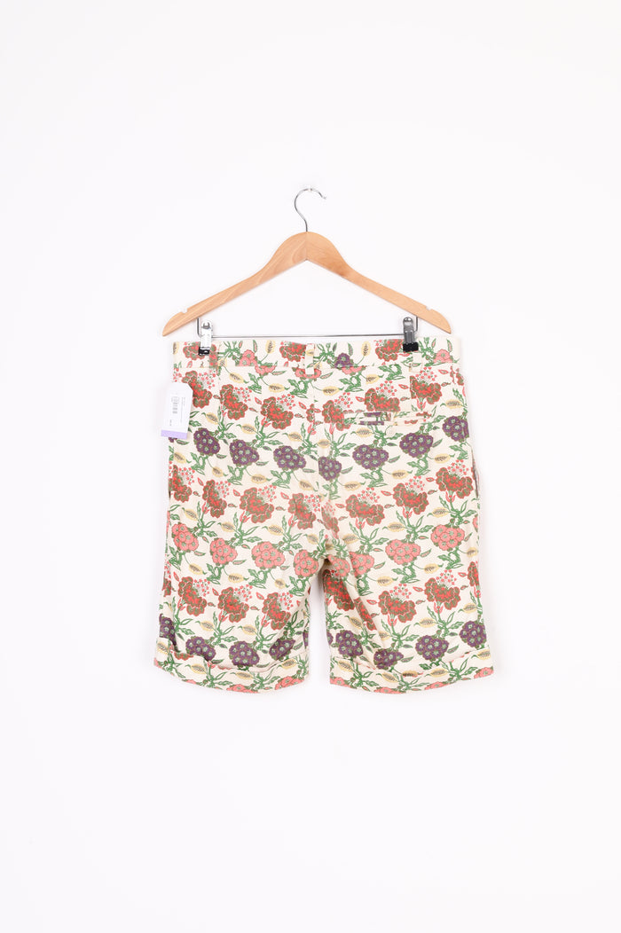 World Mens Cream Shorts Size M