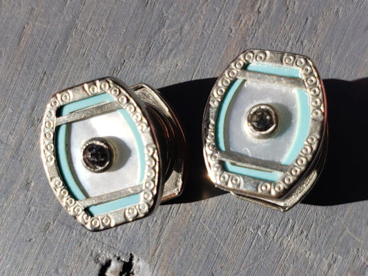 1920s mother of pearl & silver snap cuff links