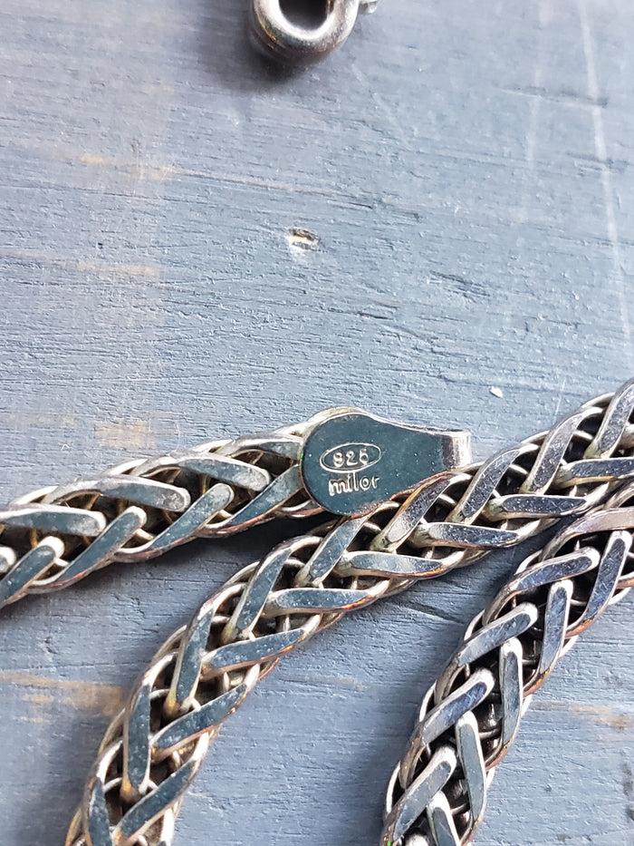 APATITE Pendant / .925 36 inch MILOR Italy Chain