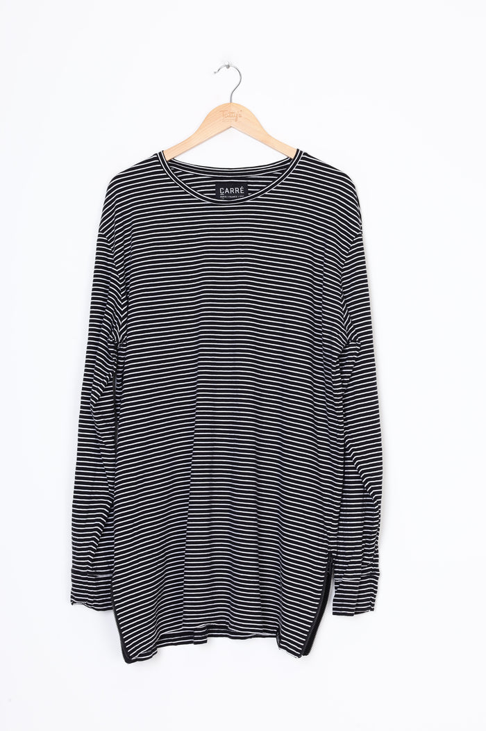 Carre Mens Black Top Size XXL
