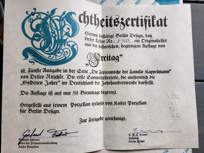 "Friday" in the Kappelmann Families Holiday Week series by Detlev Nitschke