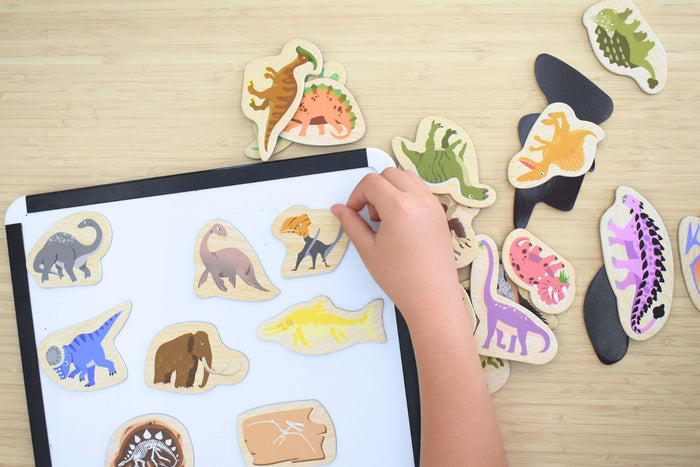 Fridge Friends 25 Piece Magnet Set - Dinosaurs & Prehistoric Animals
