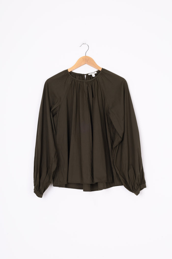 juliette hogan Womens Green Top Size 10