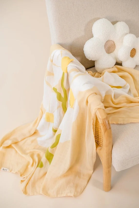 Kiin Organic Bamboo Cotton Muslin Swaddle - Fleur Warm Oat