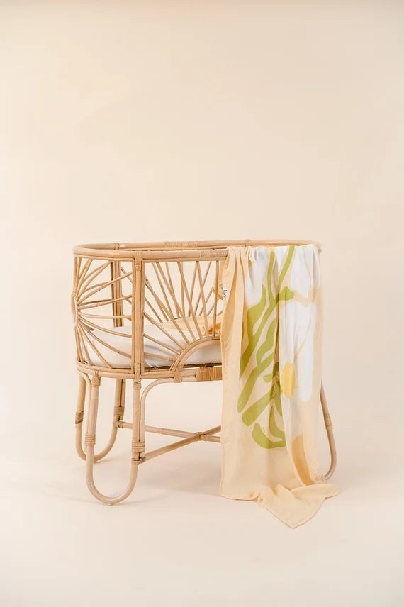 Kiin Organic Bamboo Cotton Muslin Swaddle - Fleur Warm Oat