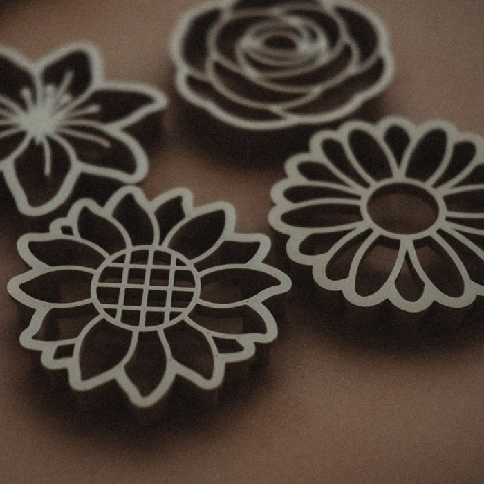 Mixed Flowers Playdough/Sensory Play Eco Cutter™ Set