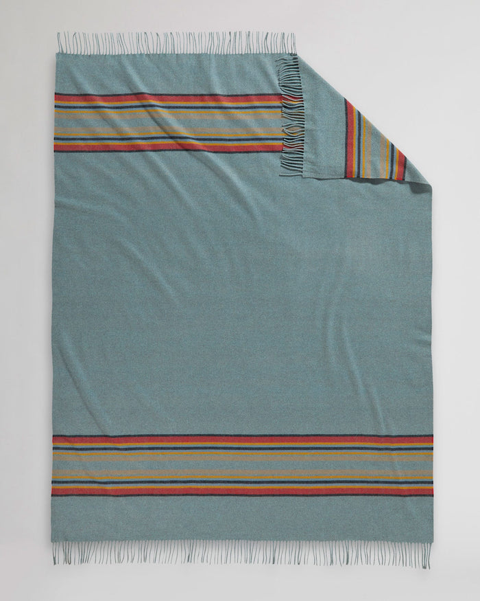 Pendleton 5th Avenue Throw in Green Heather