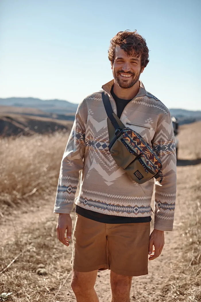 PENDLETON MYSTIC LAKE EXPLORER SLING CROSSBODY
