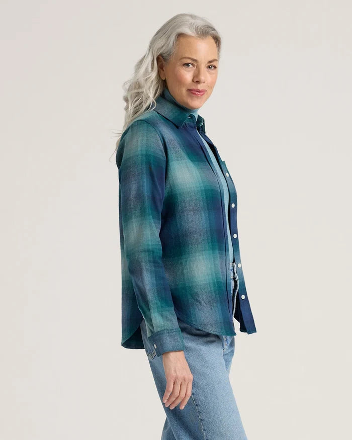 Pendleton Women's Relaxed Flannel Shirt in Teal Ombre