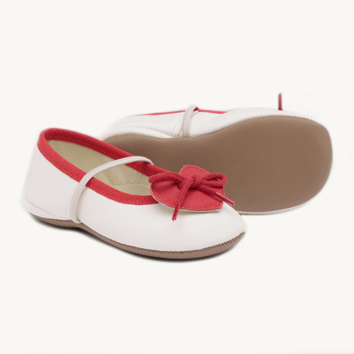 PèPè Darlyn Ivory