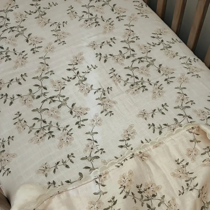 Pop Ya Tot Organic Muslin Cot Sheet - Fleur Blanche