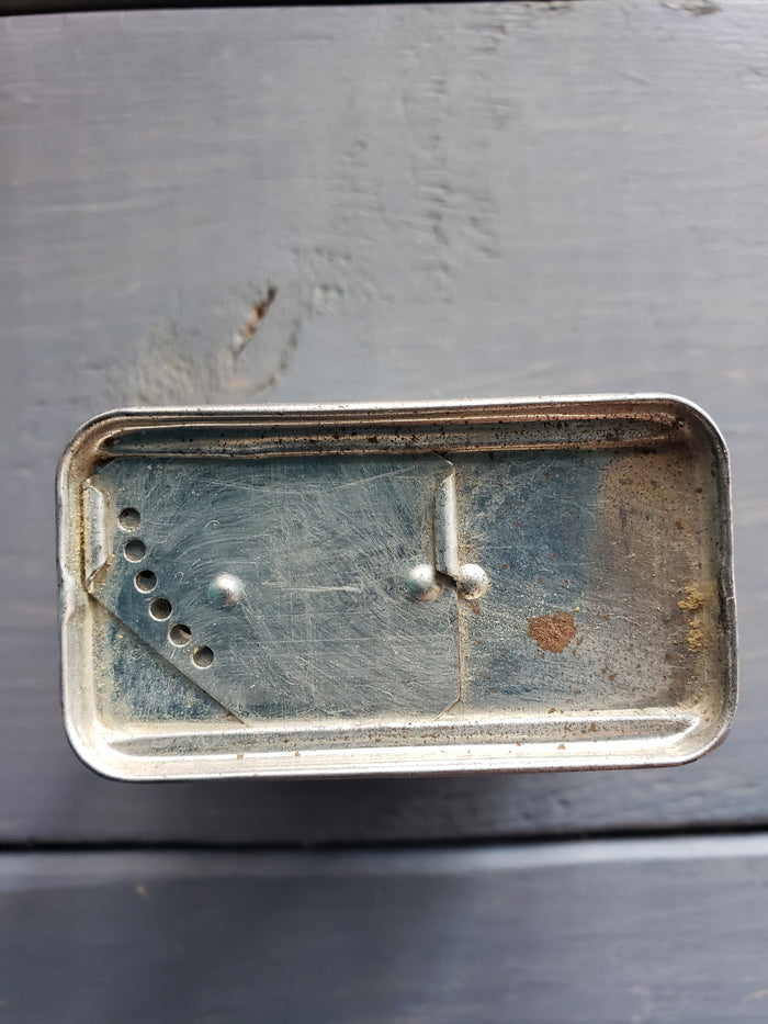 Red Owl Ground Marjoram tin (1948)