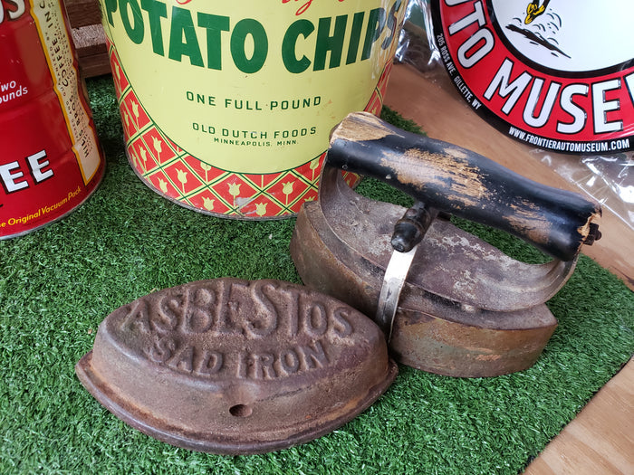 Sad Iron with Detachable Handle