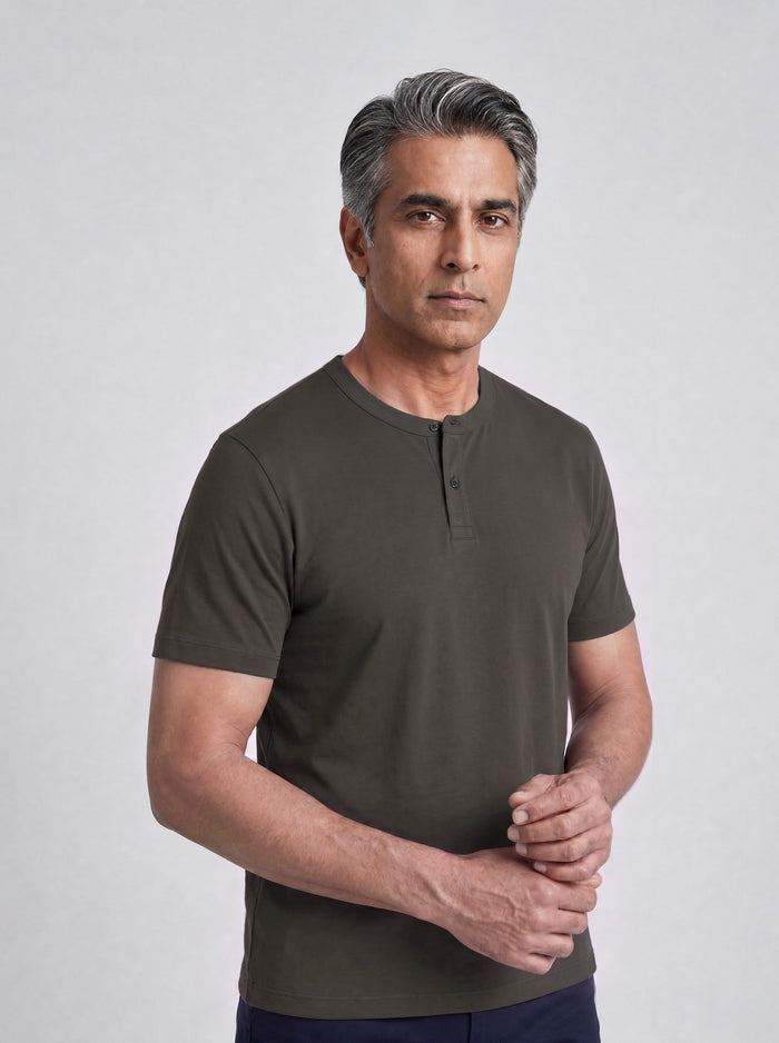 THE FLEX - HENLEY COLLAR HALF TEE - GRAPHITE GREY
