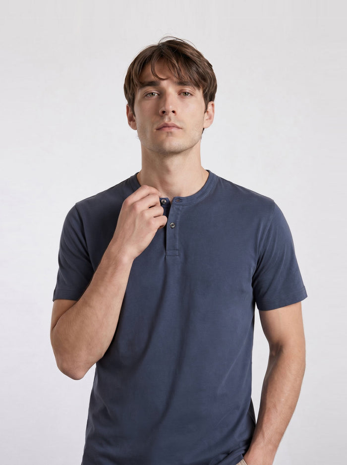 THE FLEX - HENLEY COLLAR HALF TEE - NAVY BLUE