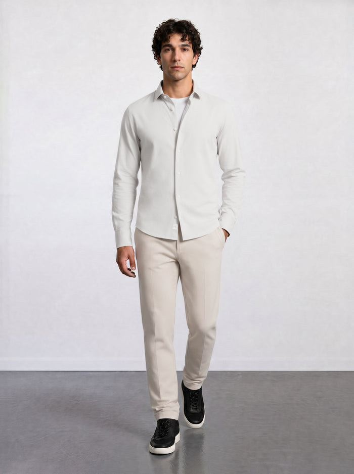 THE SOFT EASE - CHINO PANTS - SAND