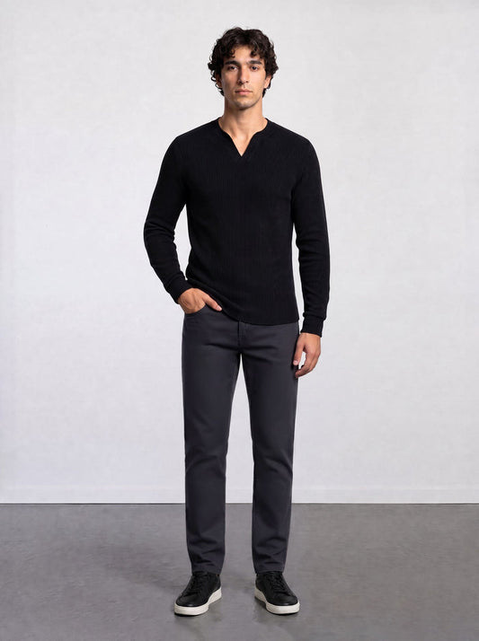 THE SOFT EASE - HENLEY SWEATER - BLACK