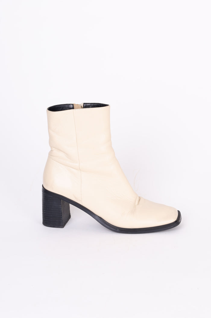 Tony Bianco Womens Cream Boots  Size EU 39.5